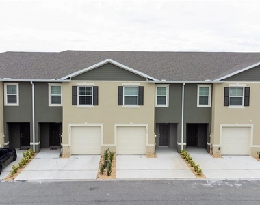 1153 Blue Jay Drive - Photo Thumbnail 2