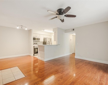 1229 Bermuda Lakes Lane - Photo Thumbnail 4