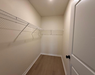 10864 Penny Gale Loop - Photo Thumbnail 16