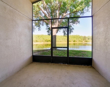 13518 Briarmoor Court - Photo Thumbnail 27