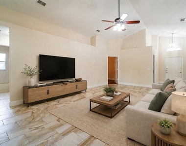 13518 Briarmoor Court - Photo Thumbnail 9