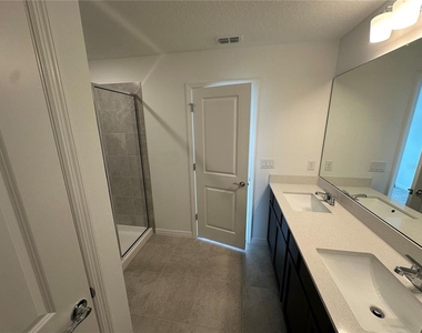 4620 Orchard View Alley - Photo Thumbnail 16
