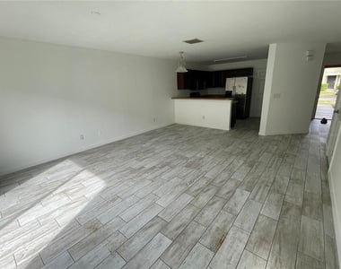 765 Cresting Oak Circle - Photo Thumbnail 1