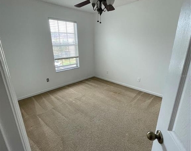 765 Cresting Oak Circle - Photo Thumbnail 2