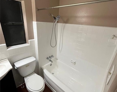 2150 Ne 3rd Street - Photo Thumbnail 10