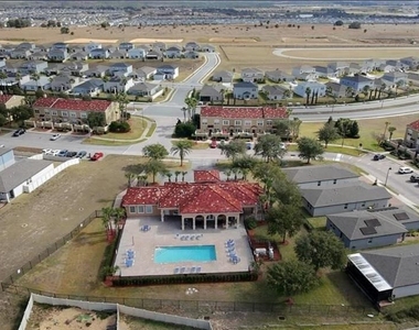 2404 Bella Vista Drive - Photo Thumbnail 55