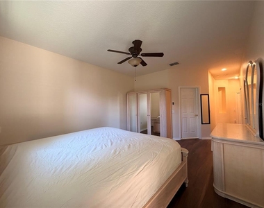 11316 Rapallo Lane - Photo Thumbnail 16