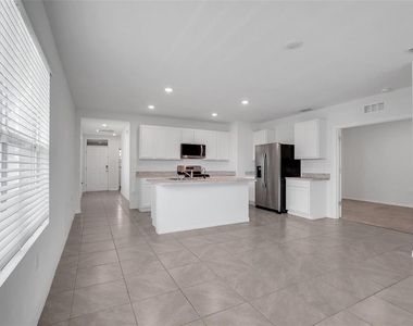 3881 Brant Place - Photo Thumbnail 8