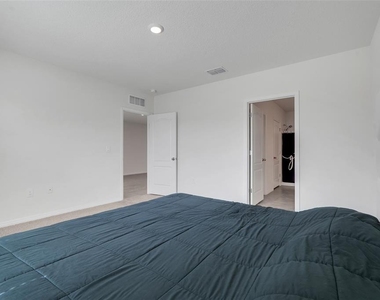 3881 Brant Place - Photo Thumbnail 17