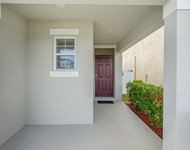 3881 Brant Place - Photo Thumbnail 2
