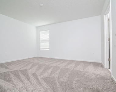 2821 Armstrong Avenue - Photo Thumbnail 20