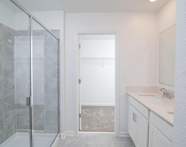 2821 Armstrong Avenue - Photo Thumbnail 23