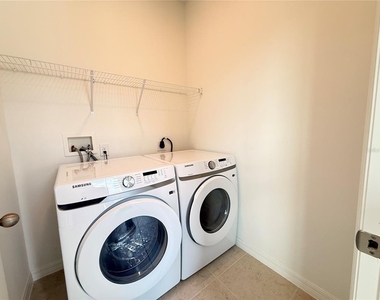 17344 Sweet Moro Drive - Photo Thumbnail 15