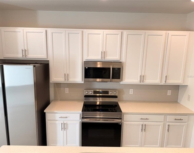 17344 Sweet Moro Drive - Photo Thumbnail 9