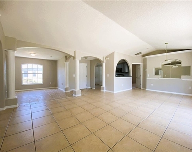 311 Baccarat Court - Photo Thumbnail 3