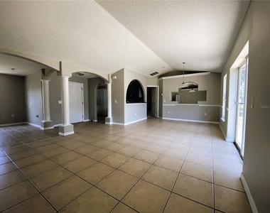 311 Baccarat Court - Photo Thumbnail 4
