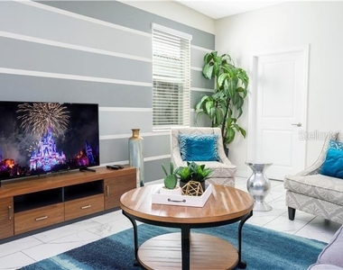 1568 Maidstone Court - Photo Thumbnail 6