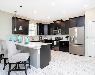 1568 Maidstone Court - Photo Thumbnail 9