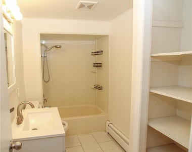 815 Market Street - Photo Thumbnail 8