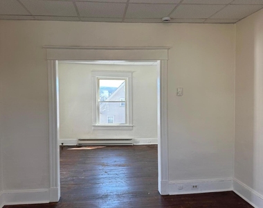 1317 Schlager Street - Photo Thumbnail 12