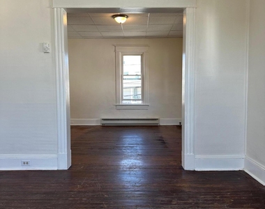 1317 Schlager Street - Photo Thumbnail 15