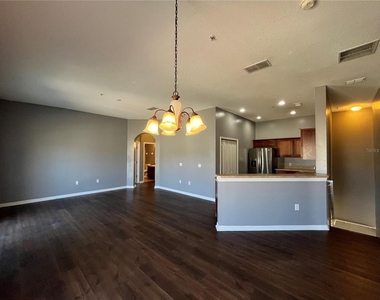 7125 Red Lantern Dr - Photo Thumbnail 12