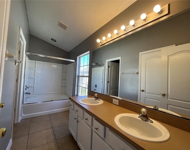 7125 Red Lantern Dr - Photo Thumbnail 5
