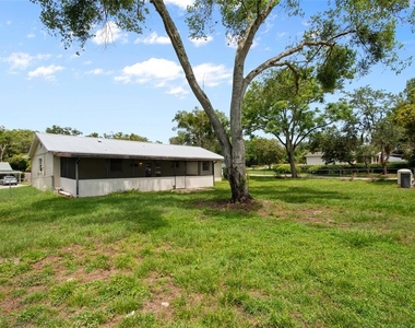 111 Amigos Road - Photo Thumbnail 25