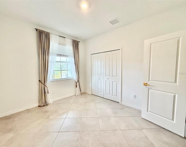 10995 Pinot Drive - Photo Thumbnail 22