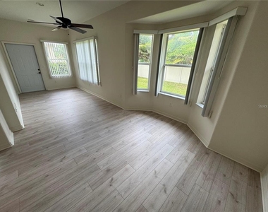 315 Auburn Woods Circle - Photo Thumbnail 8
