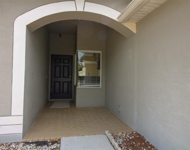 1702 Holton Road - Photo Thumbnail 2