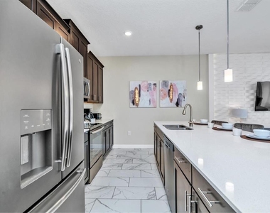 640 Pebble Beach Drive - Photo Thumbnail 5