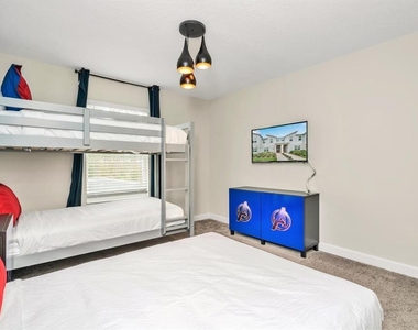 640 Pebble Beach Drive - Photo Thumbnail 10
