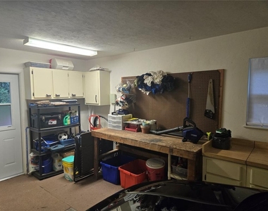 7605 Sw 7th Place - Photo Thumbnail 16