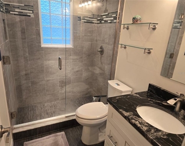7605 Sw 7th Place - Photo Thumbnail 12