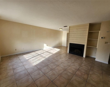 2529 Nw 62 Place - Photo Thumbnail 1