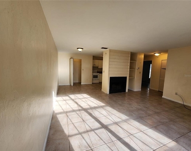 2529 Nw 62 Place - Photo Thumbnail 3