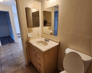 2529 Nw 62 Place - Photo Thumbnail 22
