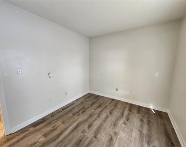 2529 Nw 62 Place - Photo Thumbnail 27