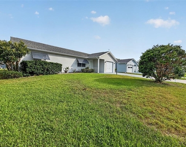 1222 Santos Place - Photo Thumbnail 5