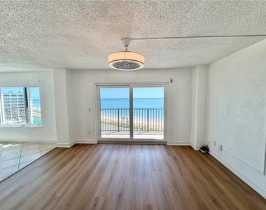 3600 S Ocean Shore Boulevard - Photo Thumbnail 7