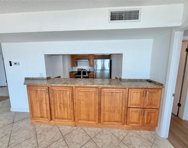 3600 S Ocean Shore Boulevard - Photo Thumbnail 5