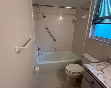 13 Courtney Place - Photo Thumbnail 5