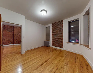 129 East 97th Street - Photo Thumbnail 5