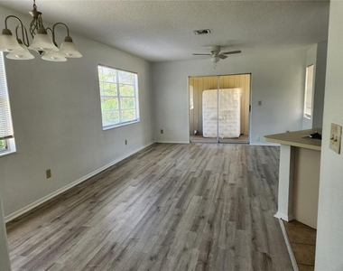 9522 Ace Road - Photo Thumbnail 11