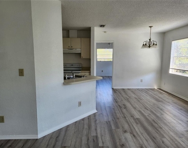 9522 Ace Road - Photo Thumbnail 2