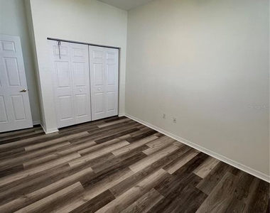 4733 S Cranberry Boulevard - Photo Thumbnail 9