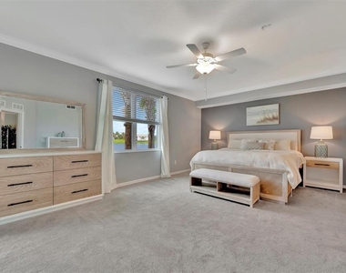 947 Tidewater Shores Loop - Photo Thumbnail 28