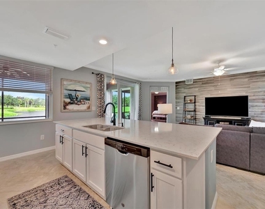 947 Tidewater Shores Loop - Photo Thumbnail 16