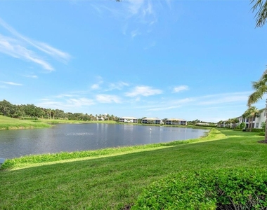 947 Tidewater Shores Loop - Photo Thumbnail 57